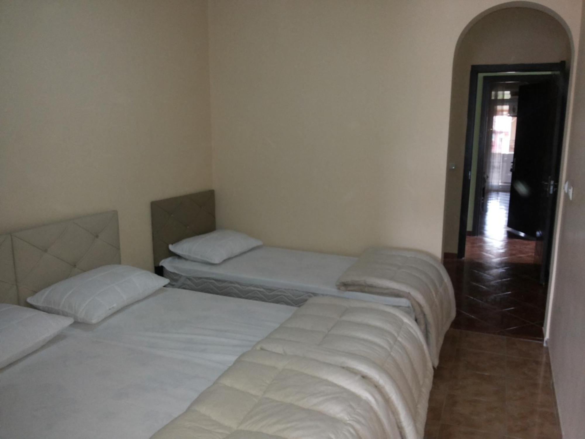 Kvariati Grand Guest House Gonio Bagian luar foto