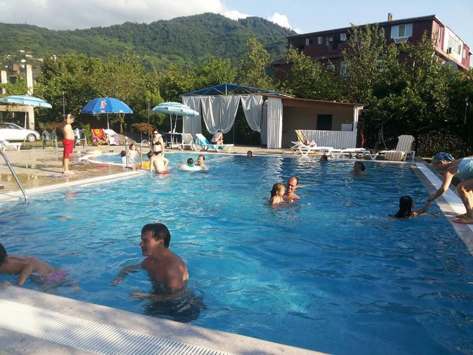 Kvariati Grand Guest House Gonio Bagian luar foto