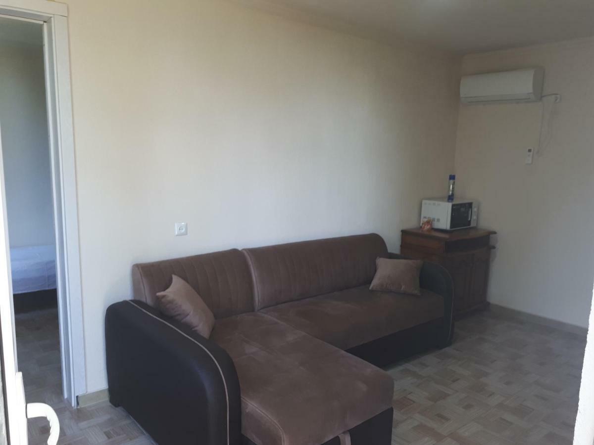 Kvariati Grand Guest House Gonio Bagian luar foto