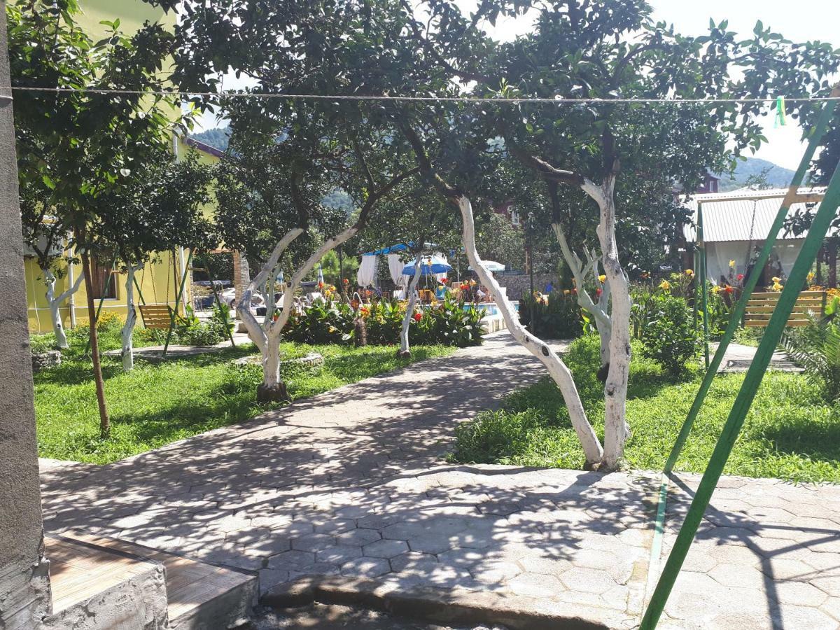 Kvariati Grand Guest House Gonio Bagian luar foto